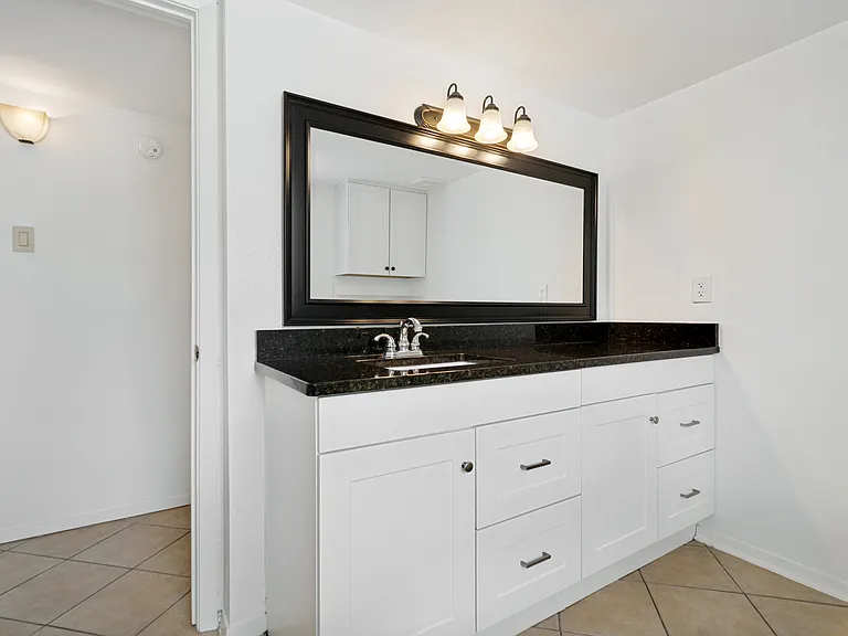 253 Henry M Chandler Dr — Photo 9