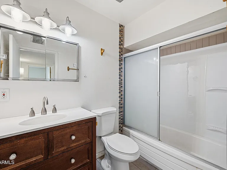 12422 N Cherry Hills Dr E — Photo 19