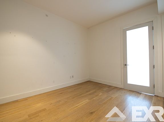 4th image of 631 Marcy Ave #509R
