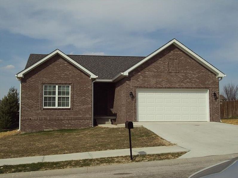 2nd image of 861 Deer Field Dr