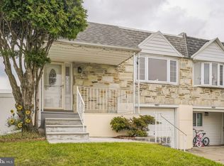 9827 Dungan Rd, Philadelphia, PA 19115