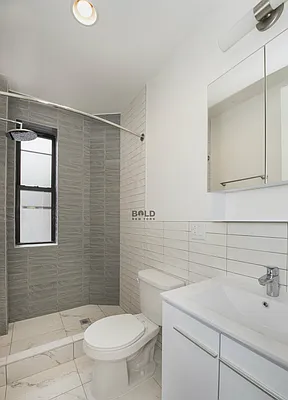 Rented by Bold New York | media 33
