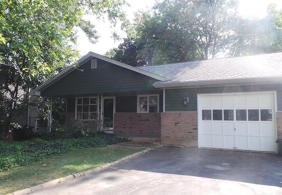 1st image of 1209 Ann Marie St