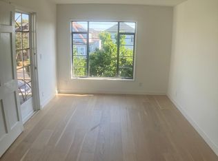 1086 43rd St APT 2, Emeryville, CA 94608