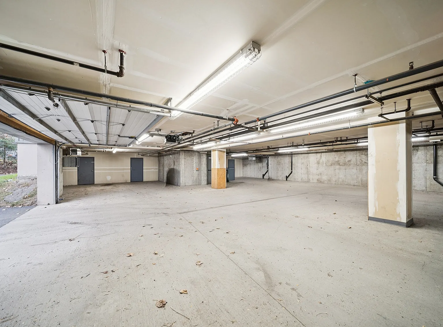 ReNew Bayshore Townhomes — Photo 4