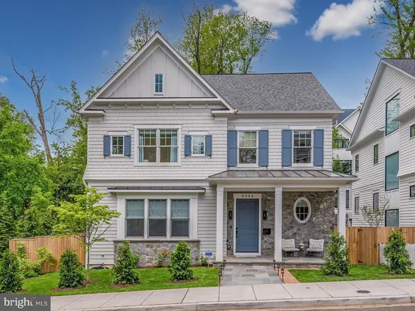5306 Carolina Pl NW, Washington, DC 20016