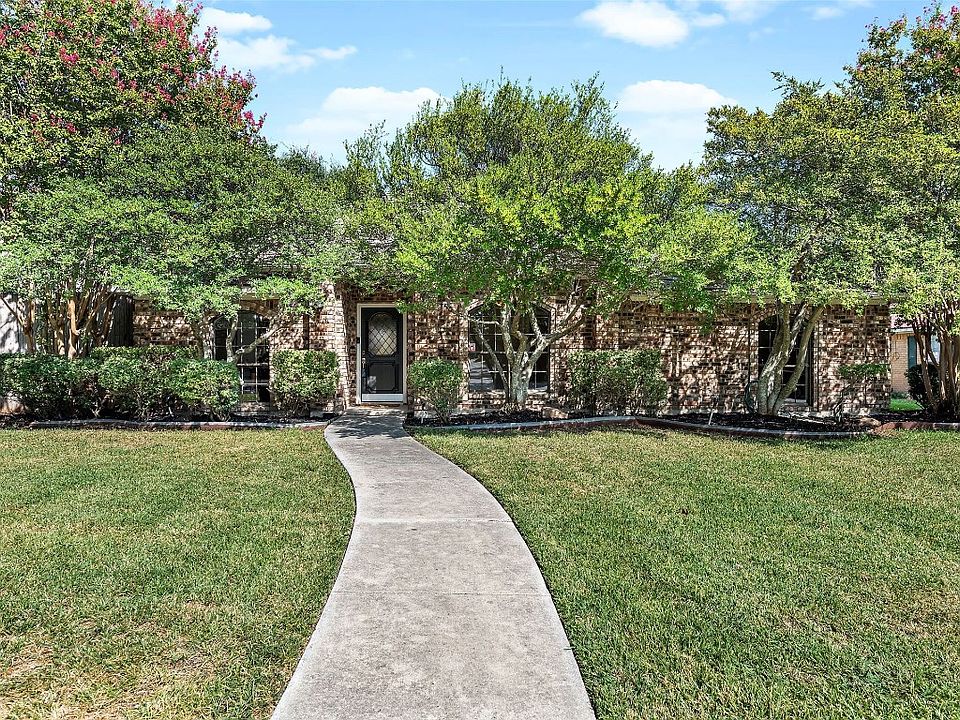 1st image of 3526 Townbluff Dr