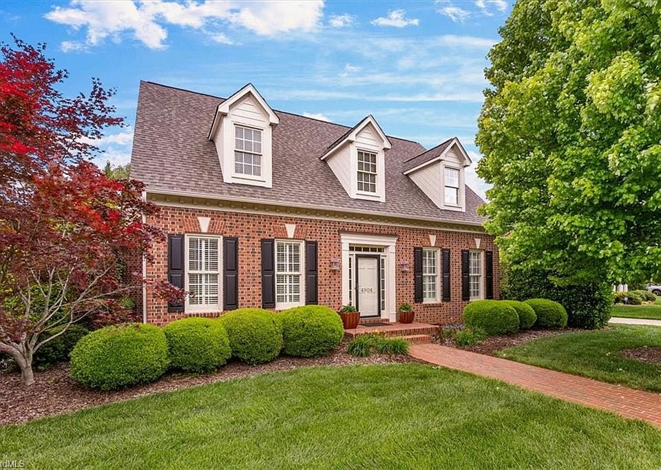1st image of 4904 Bluff Run Dr