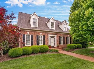 4904 Bluff Run Dr, Greensboro, NC 27455