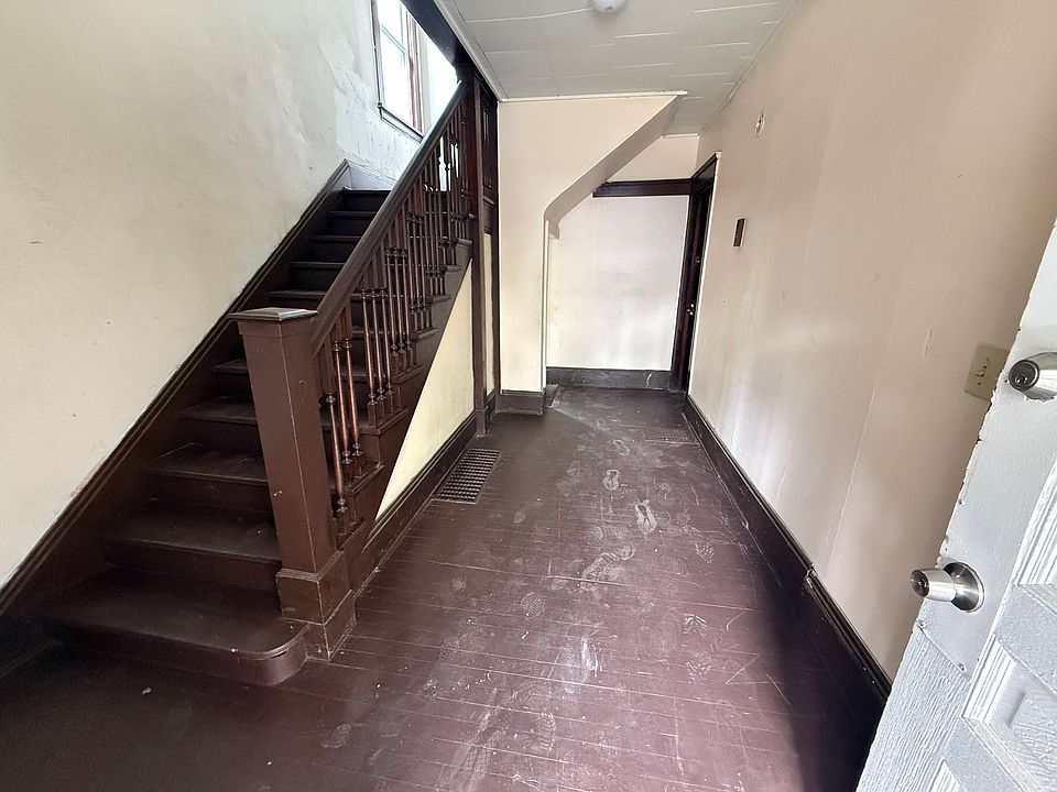 1st image of 3408 Riverside Ave APT 1