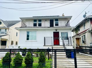 418 Beach 37 St #2, Far Rockaway, NY 11691
