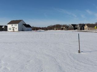 2303 Rivers Bend Dr E, West Fargo, ND 58078