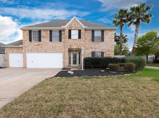 232 Spencer Lndg E, La Porte, TX 77571
