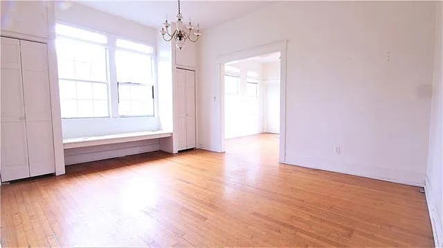 2 bed, 1.5 bath, 1100 sqft, $1,500 — Photo 3