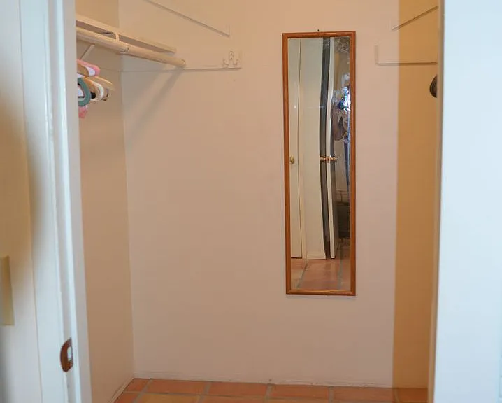 1745 Capri Cir — Photo 9