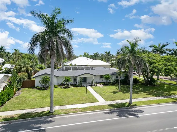 625 W Olympia Ave, Punta Gorda, FL 33950