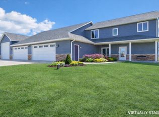 W2821 Fonda Lane, Belleville, WI