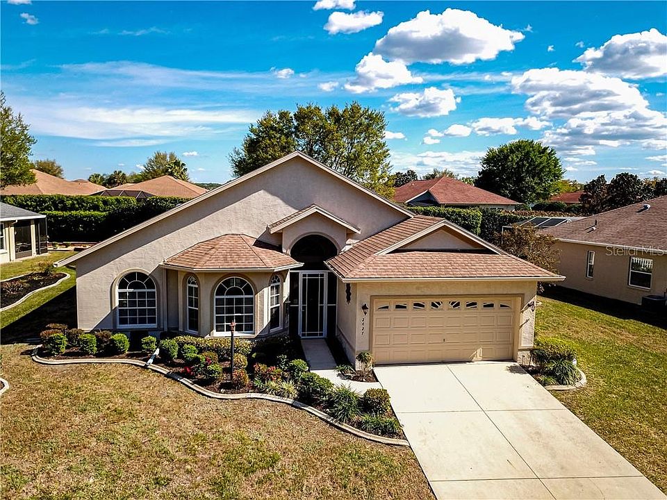 1st image of 2427 N Brentwood Cir