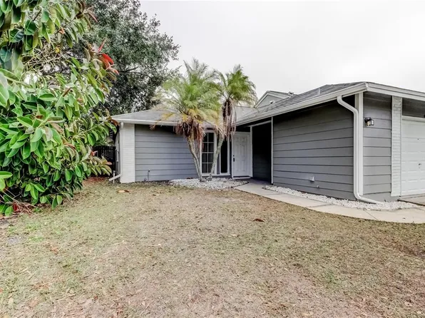 4502 Cedarwood Village Dr, Tampa, FL 33624
