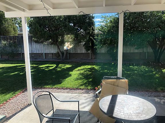 4th image of 2818 Alvarado Dr NE
