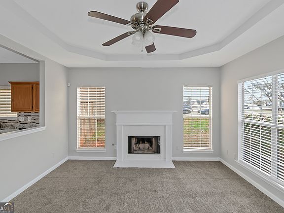 4th image of 158 Regency Park Dr