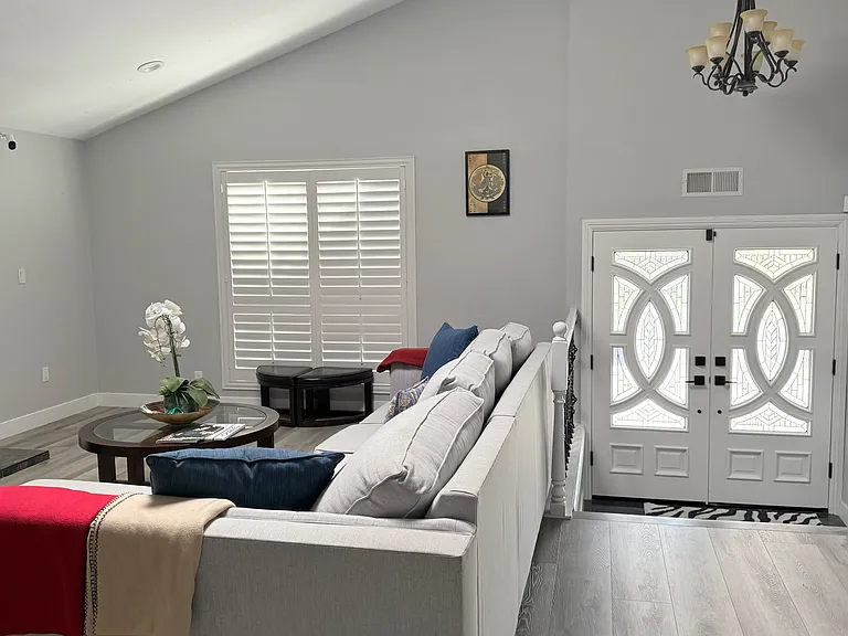 19251 Worchester Ln — Photo 13