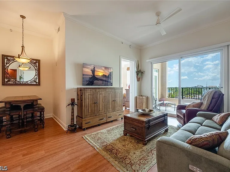 2825 Palm Beach Blvd #703 — Photo 6