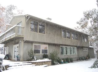 225 Skyline Dr, Oakland, NJ 07436