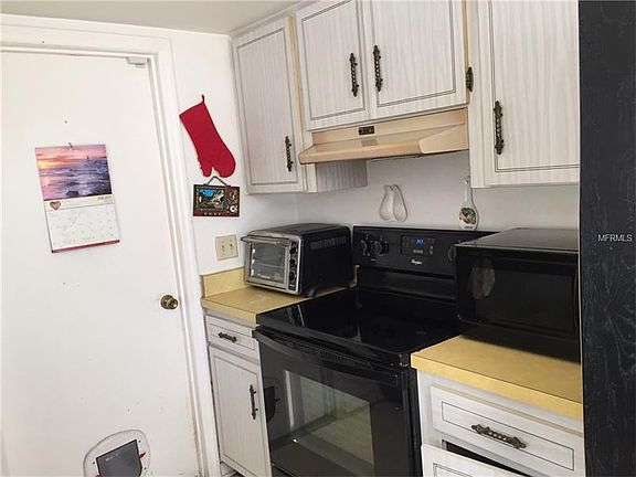 4th image of 2644 Nova Dr