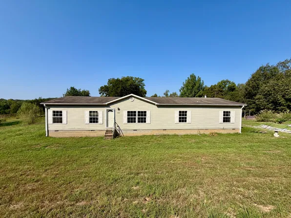 1925 Murphy Rd, Creal Springs, IL 62922