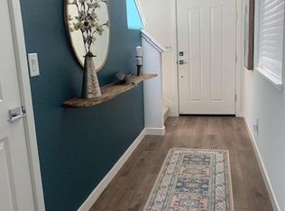 2318 Aerostar Way, Sacramento, CA