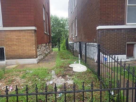 3rd image of 3828 Minnesota Ave