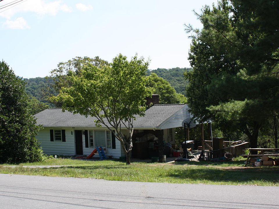 1st image of 2829 Idlewild Blvd NE