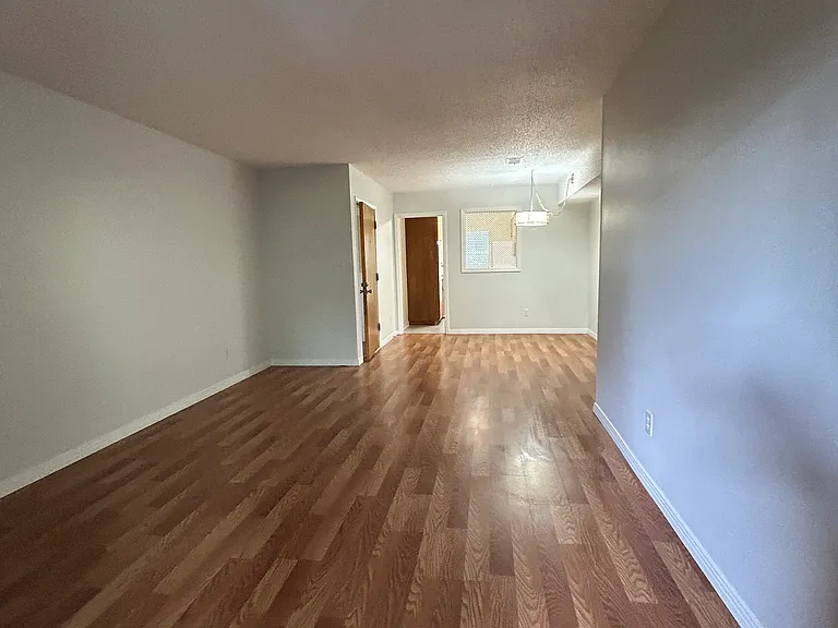 8101 Tippin Ave #J — Photo 2
