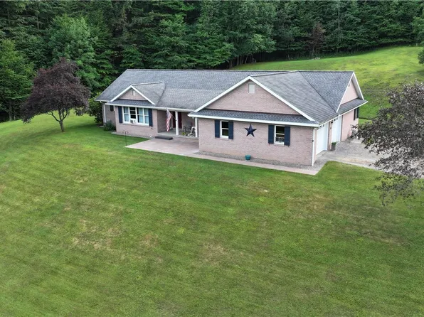 203 Gates Holw, Bradford, PA 16701