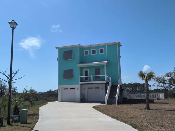 135 Jade Street, Beaufort, NC 28516