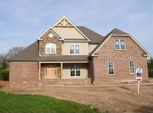 8906 W Pepper Ct, Oak Ridge, NC 27310