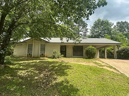 2452 Oak Grove Ln Photo 1
