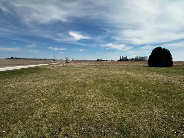 348 7th Ave SE, Harmony, MN 55939