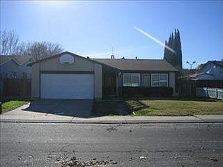 2nd image of 1120 Vallerand Rd