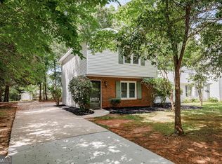 122 Shadow Moss Dr, Athens, GA 30605