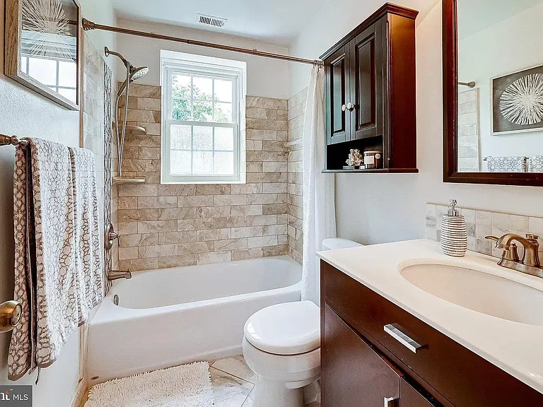 3044 S Buchanan St #C2 — Photo 13