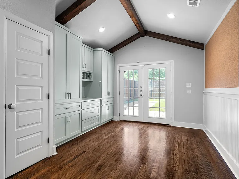 4036 Linden Ave — Photo 20