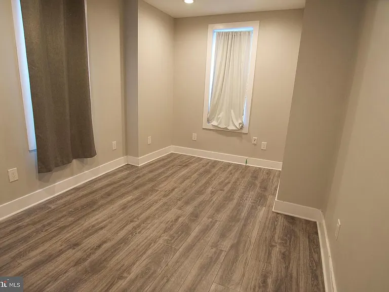 1734 S Ringgold St — Photo 12