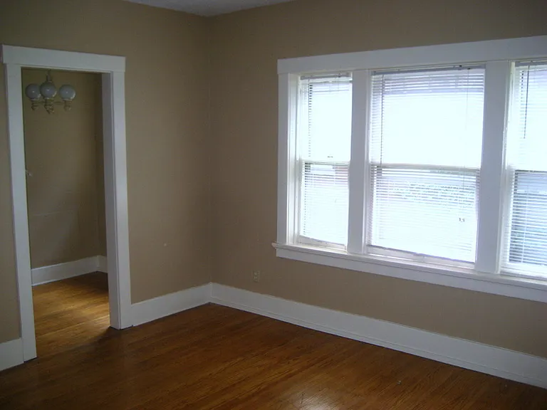 Historic Worthington Manor Apartments — Photo 15