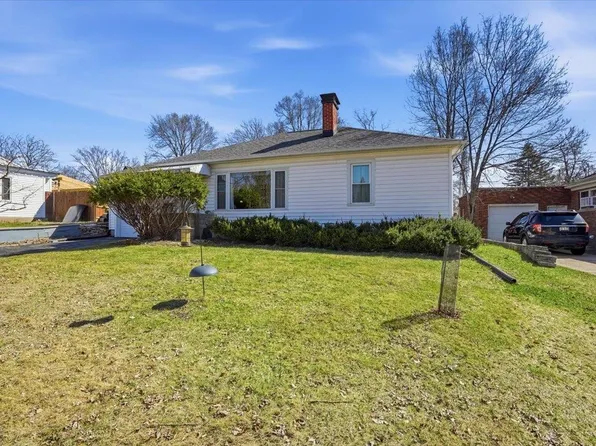 111 S Palmatory St, Horicon, WI 53032