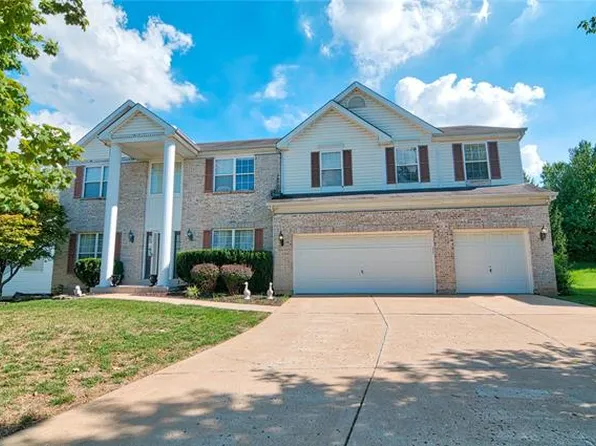 1165 Nooning Tree Dr, Chesterfield, MO 63017