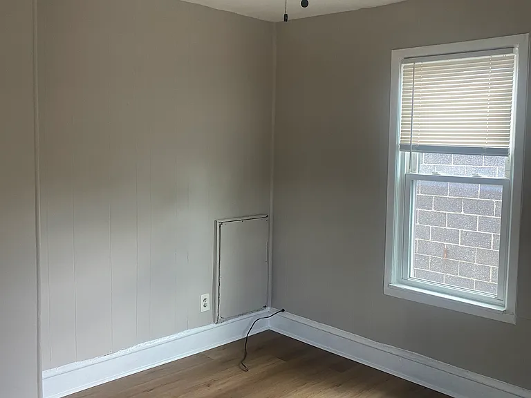 735 Market St — Photo 14