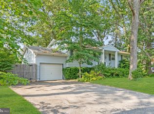 856 Somerset Dr, Toms River, NJ 08753