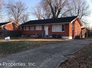 6324 Hunters Grove Rd, Louisville, KY 40216
